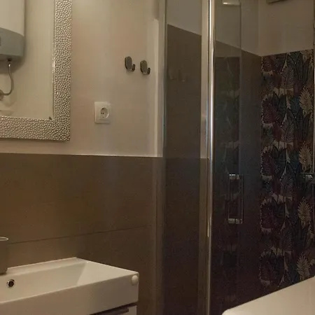 Kiwi Apartman Abbázia